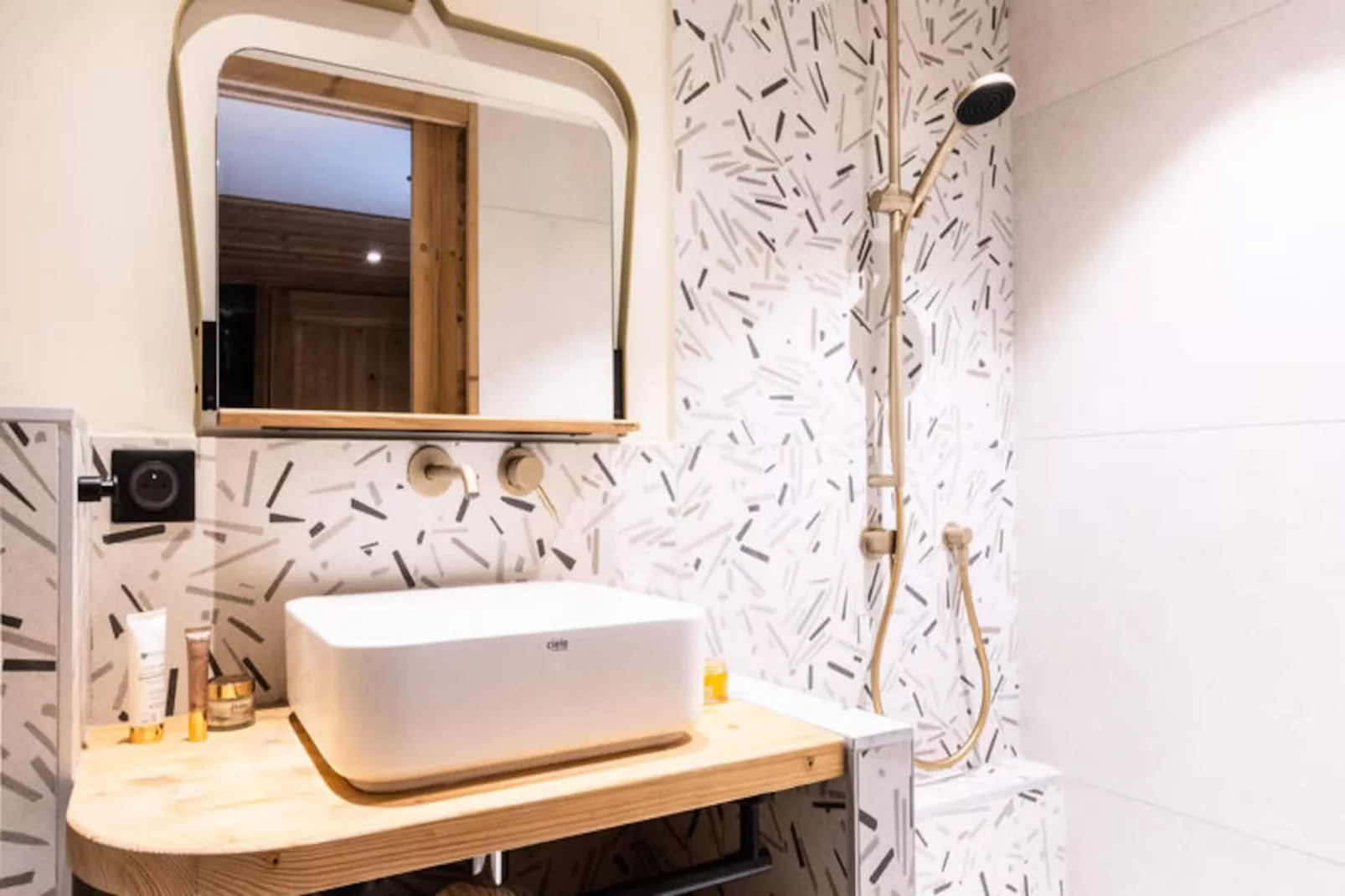 Chalet Poudreuse-Niet-getagd