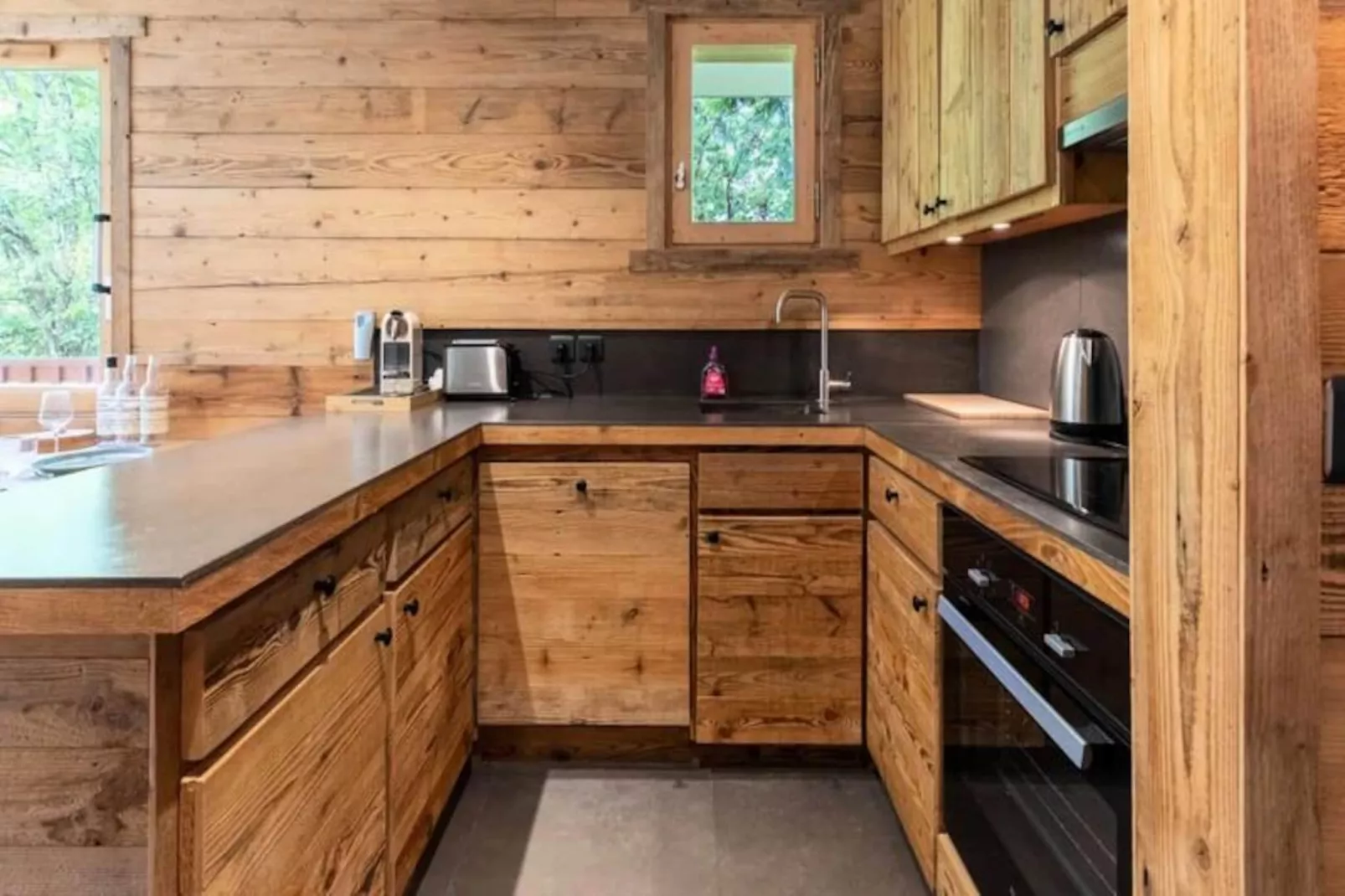 Fauvettes 4-Niet-getagd