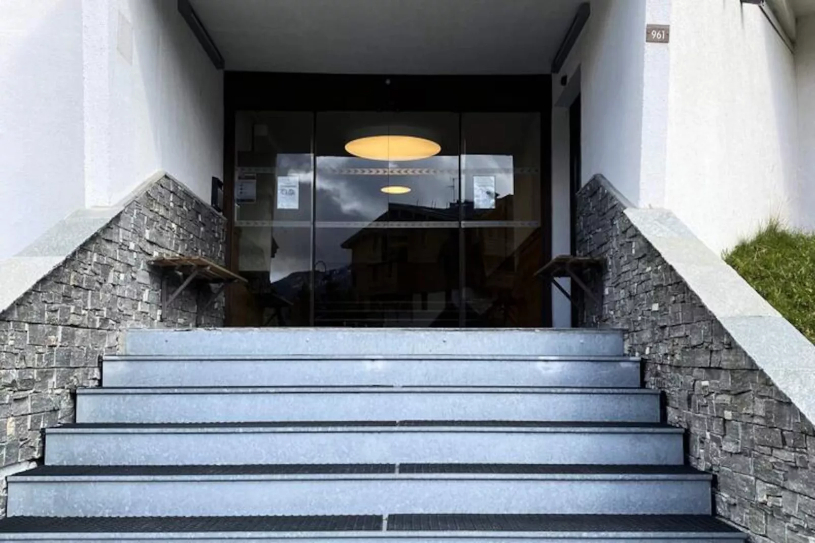 Résidence Eterlous-Niet-getagd