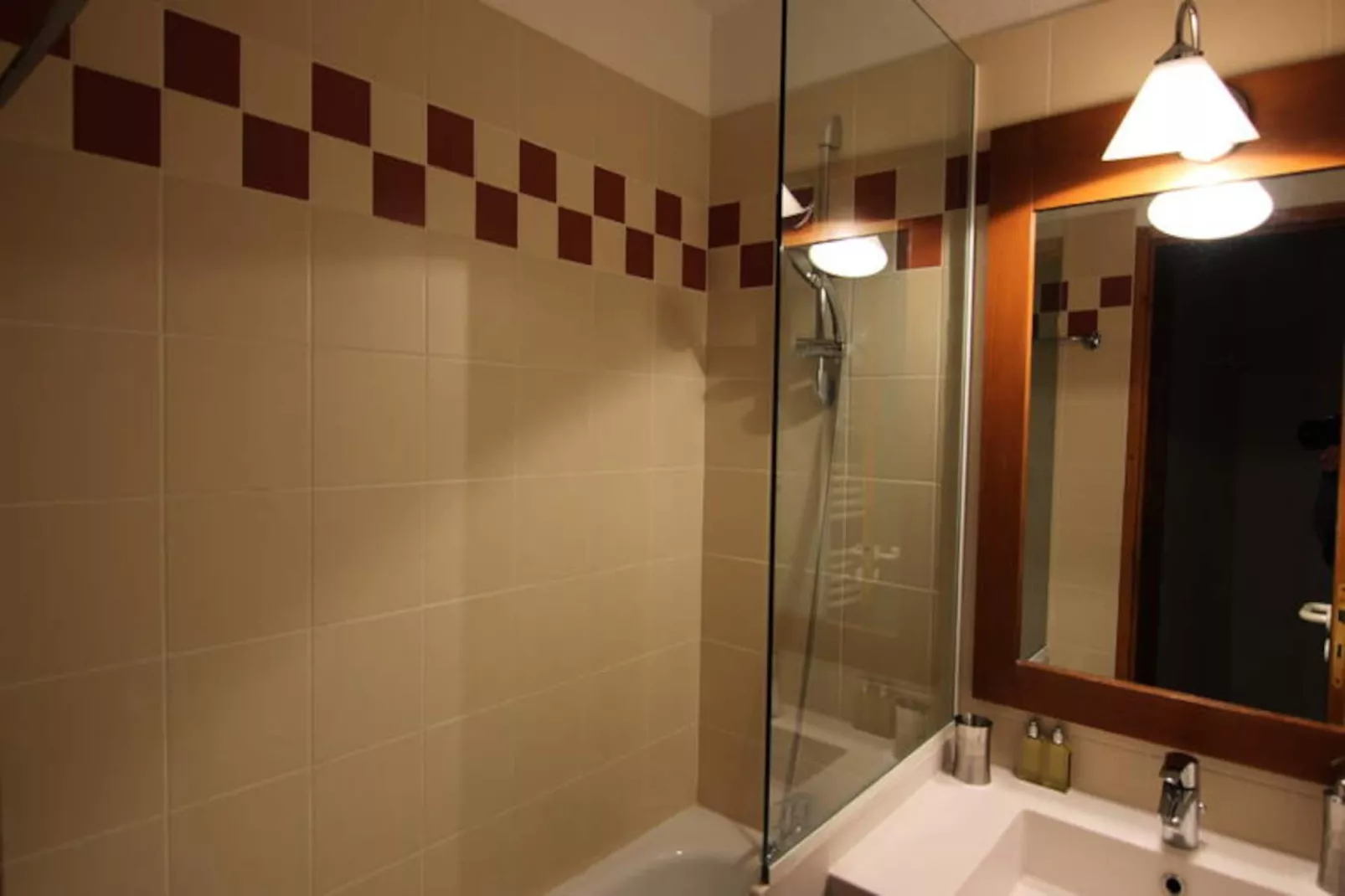 Résidence Temples Du Soleil Nazca-Niet-getagd