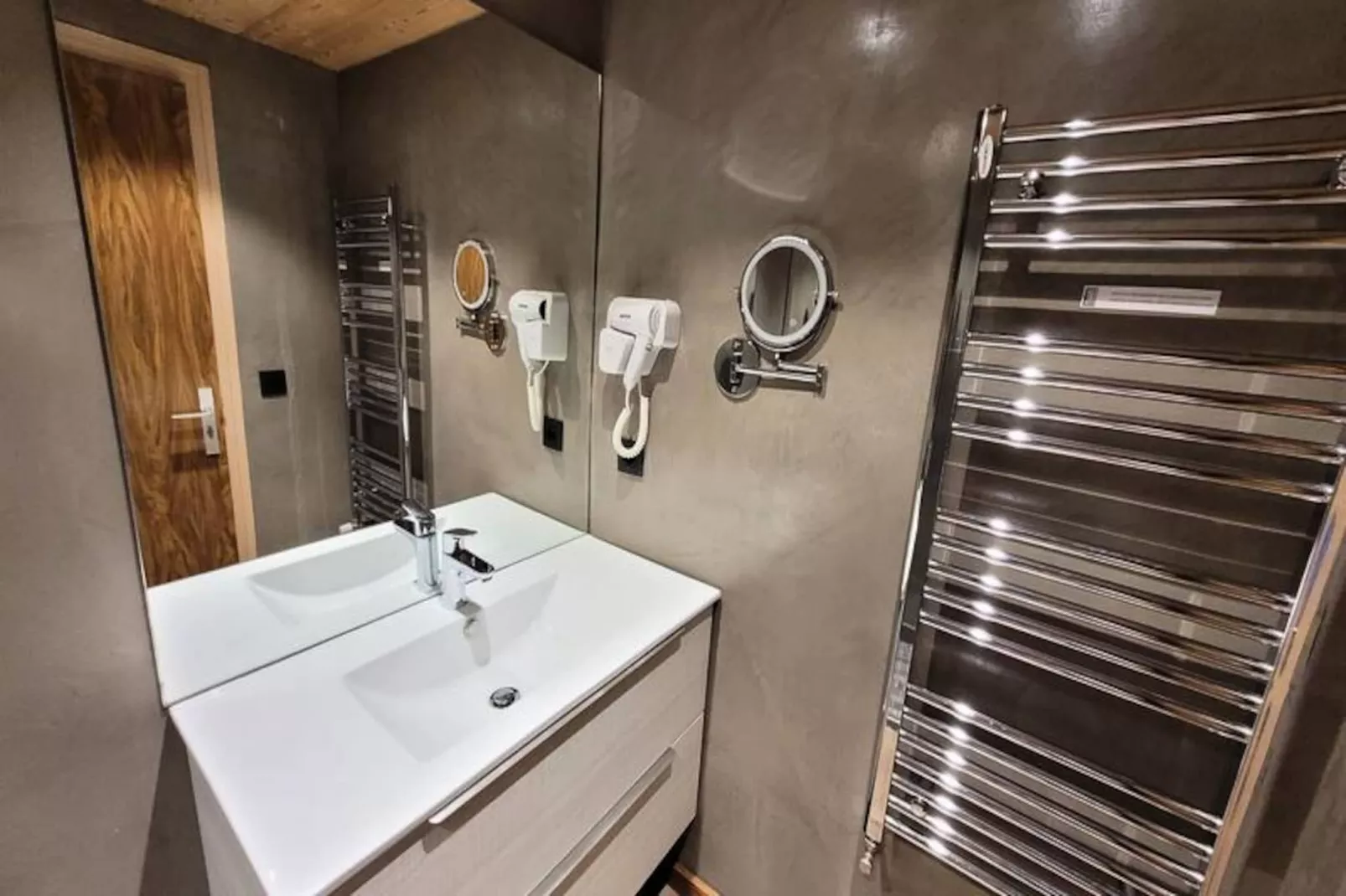 Résidence Cry De Lys-Niet-getagd