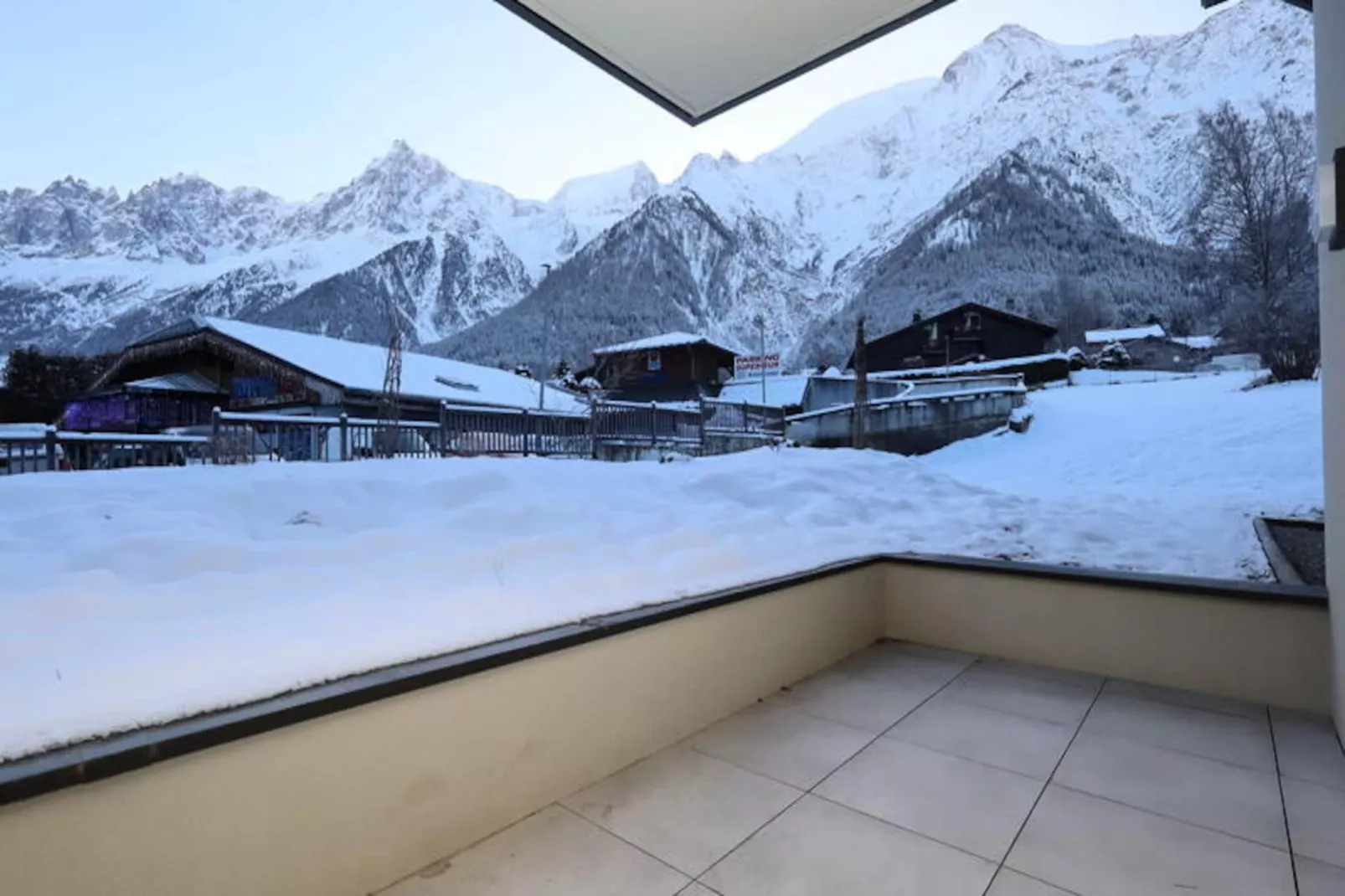 Résidence Les Cosmiques-Niet-getagd