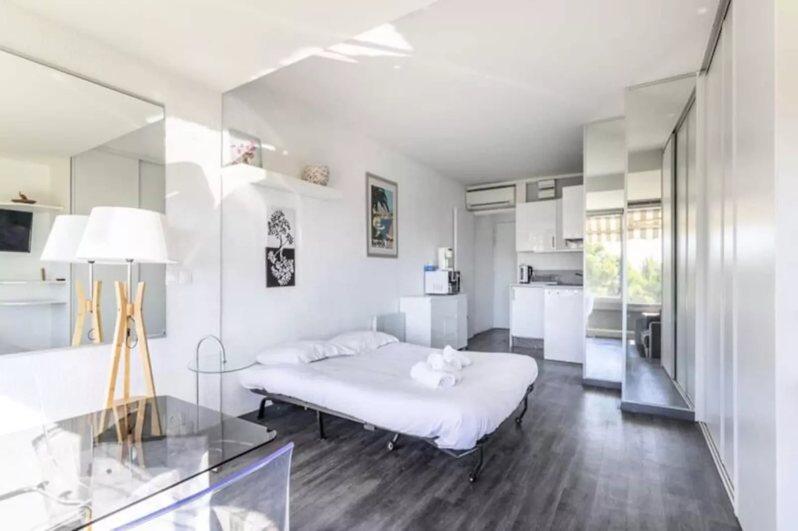 Studio Ath&eacute;na --Niet-getagd