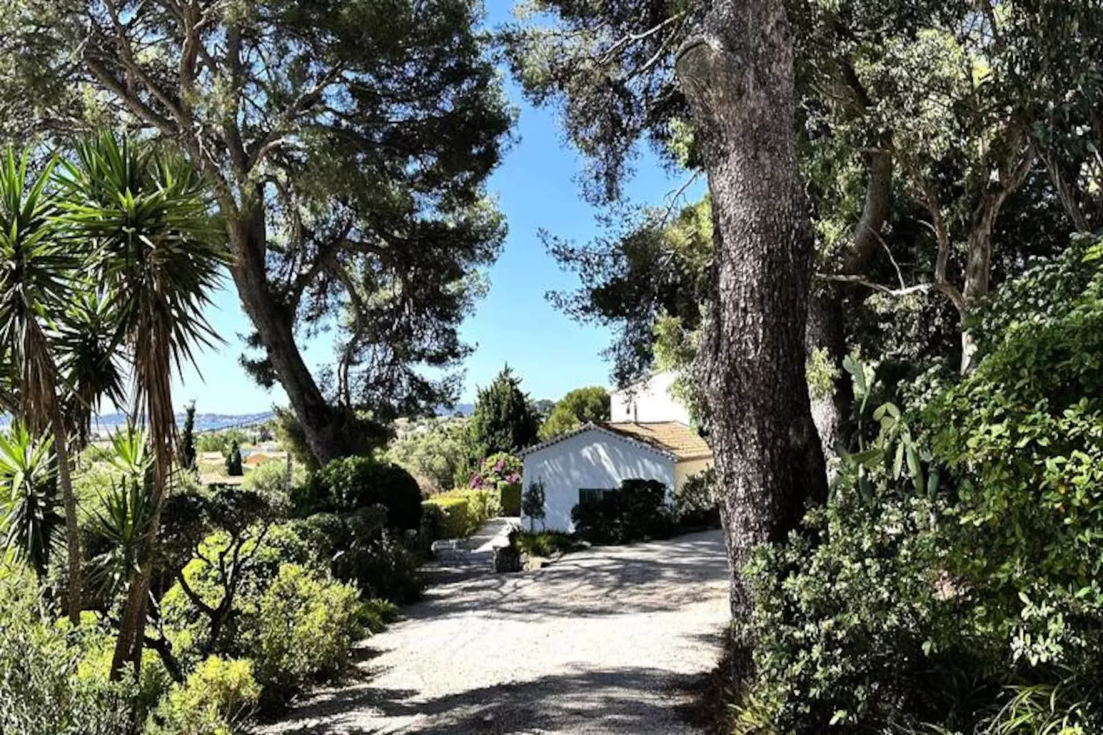 Résidence La Tancade-hyeres-Niet-getagd