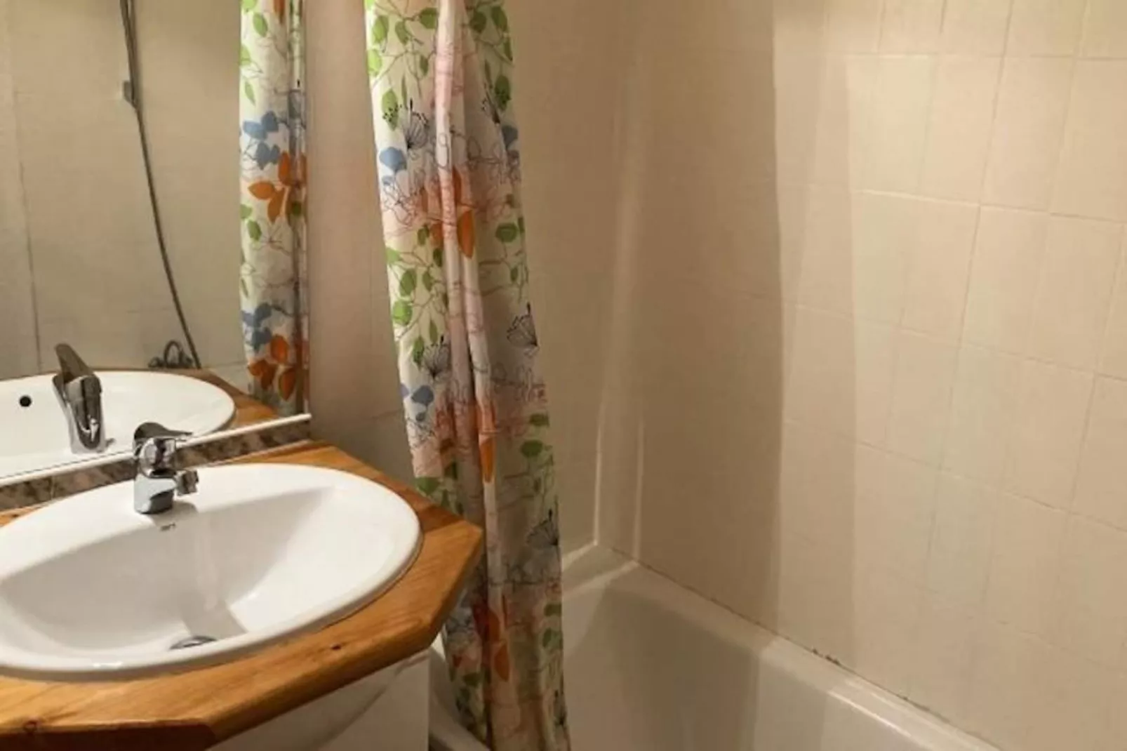 Résidence Rond-point-pistes Ii-Niet-getagd