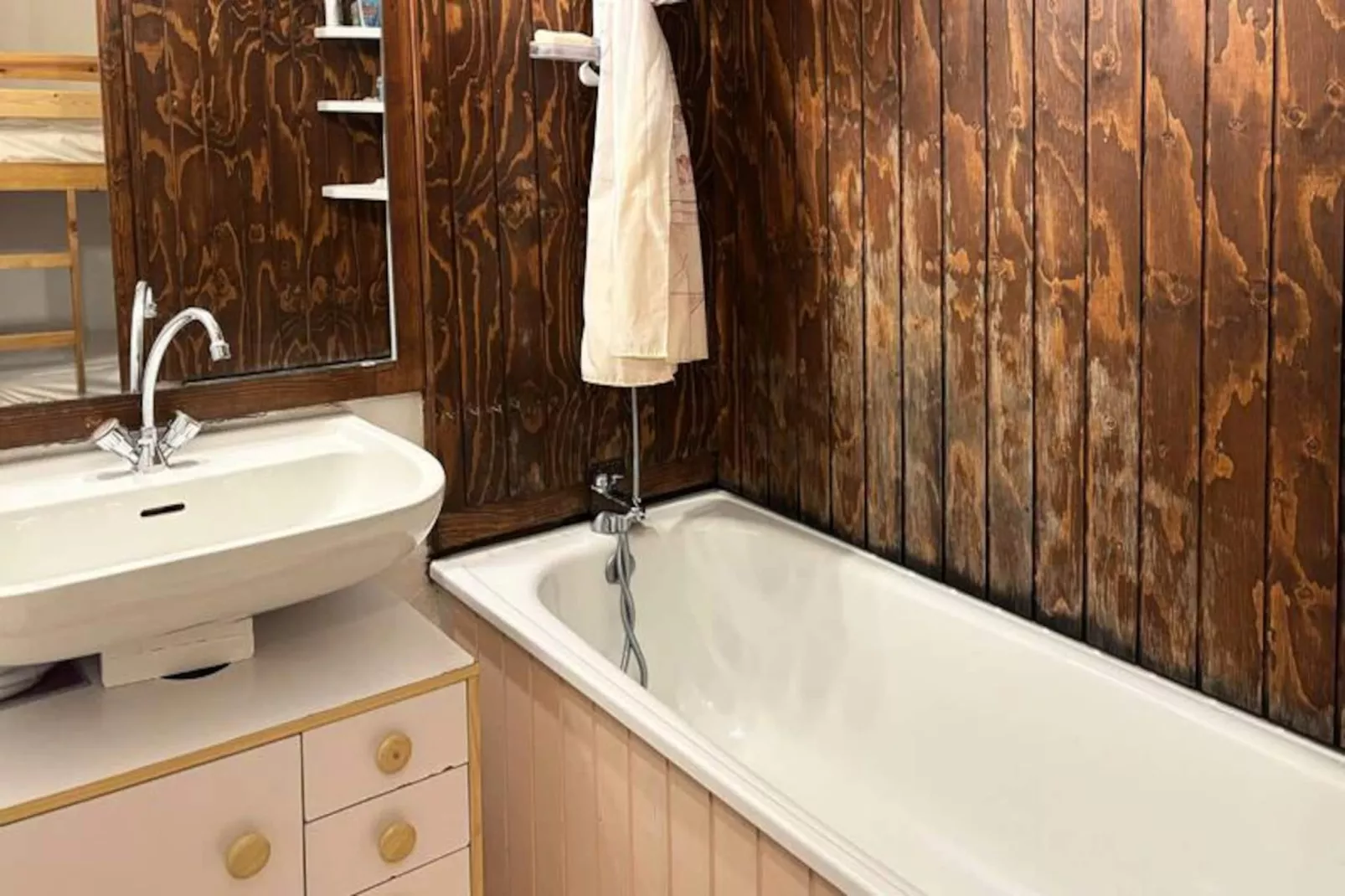 Résidence Balcon Orres-Niet-getagd