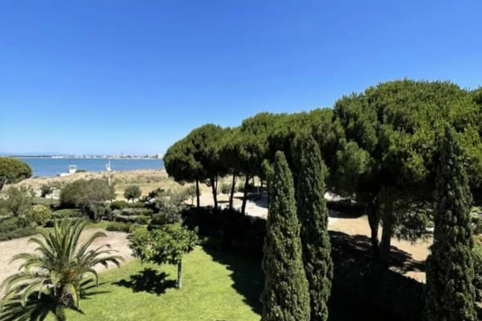 Résidence Le Flamant Appartement 2 Chambres Dernier &eacute;tage Vue Mer-Niet-getagd