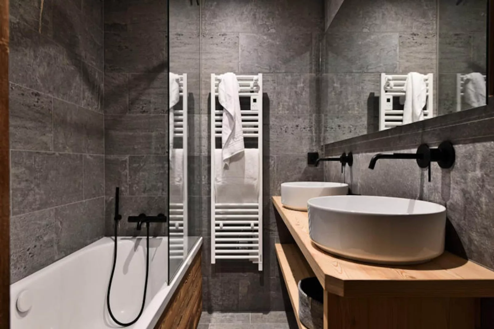 Le Chalet Des Trois Ours - Deva - Niet-getagd