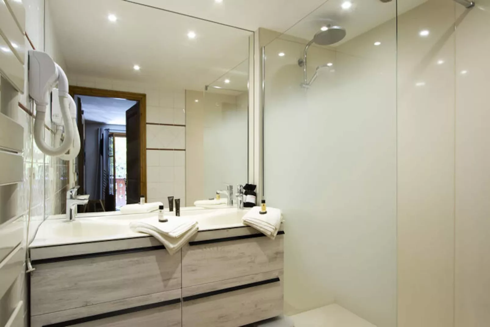 Résidence Alpina Lodge-Niet-getagd