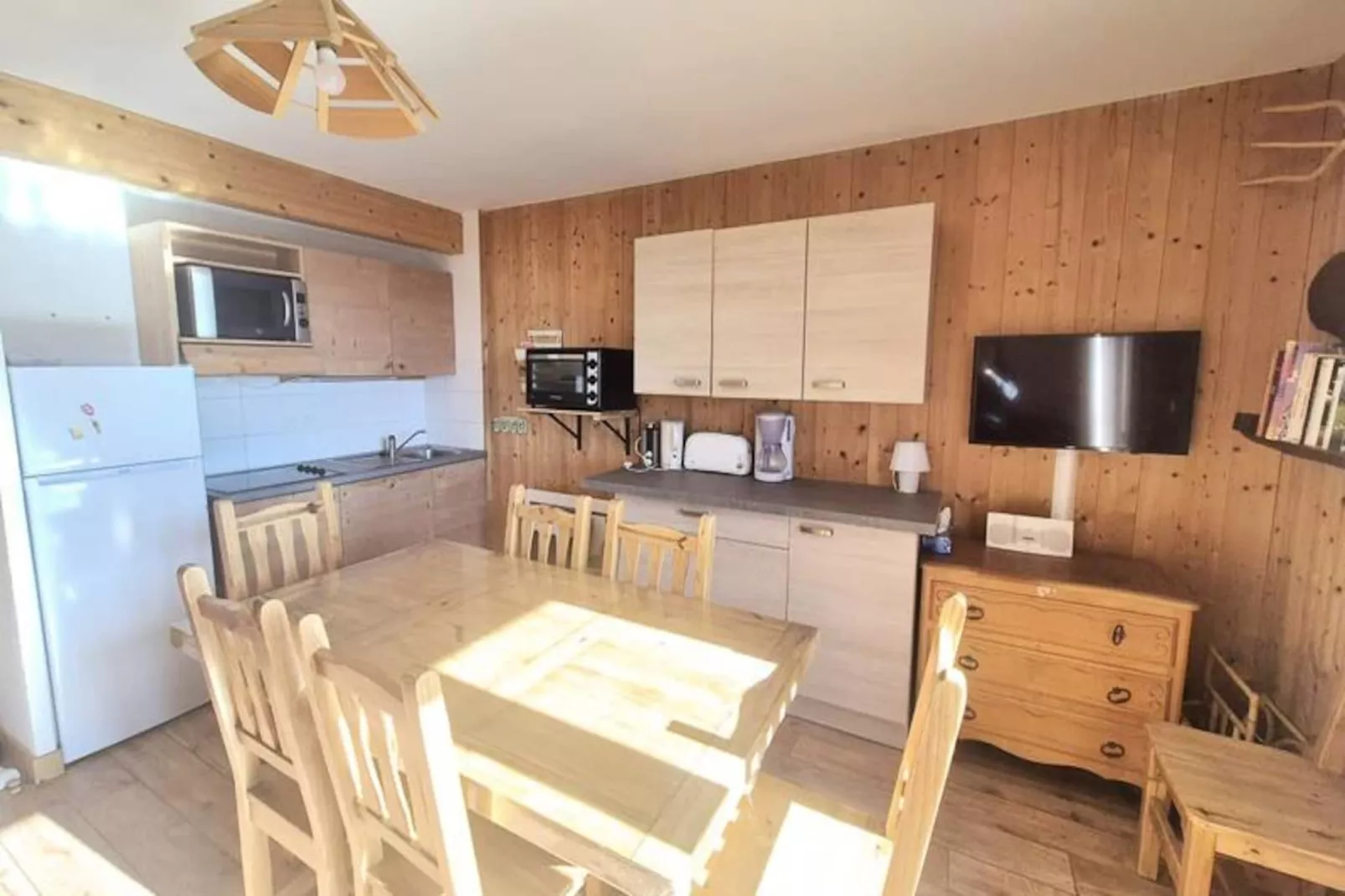 Votre Havre De Paix En Montagne - Chalet 6 Personnes Avec Piscine Et Sauna-Niet-getagd