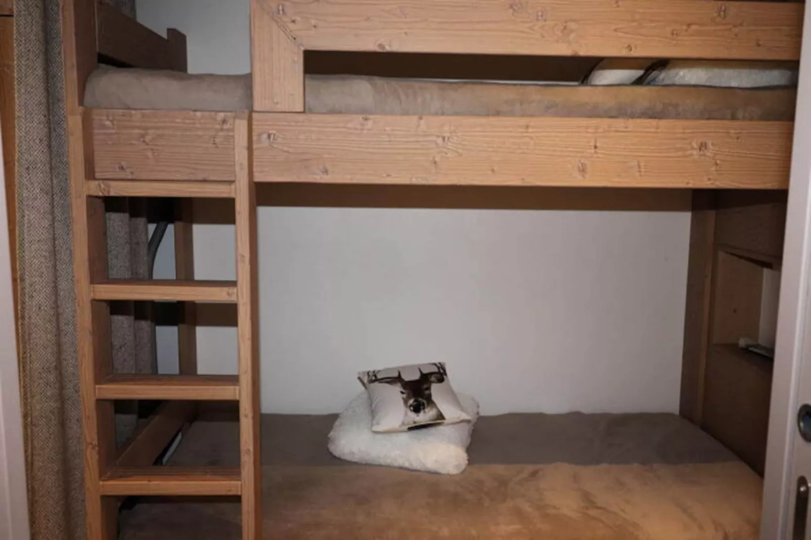 Résidence Curling A Tour-Niet-getagd