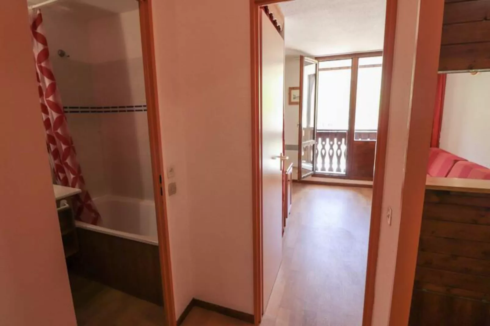 Résidence Rond Point Des Pistes C-Niet-getagd