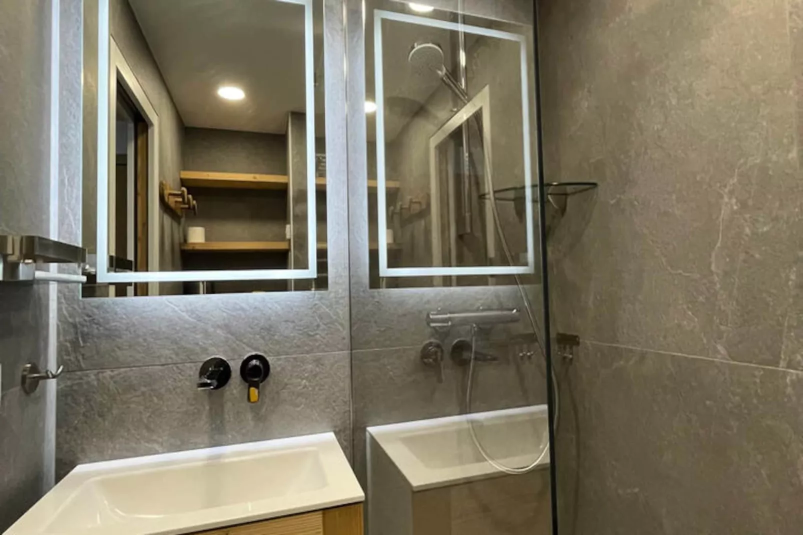 Résidence Le Lac Blanc-Niet-getagd