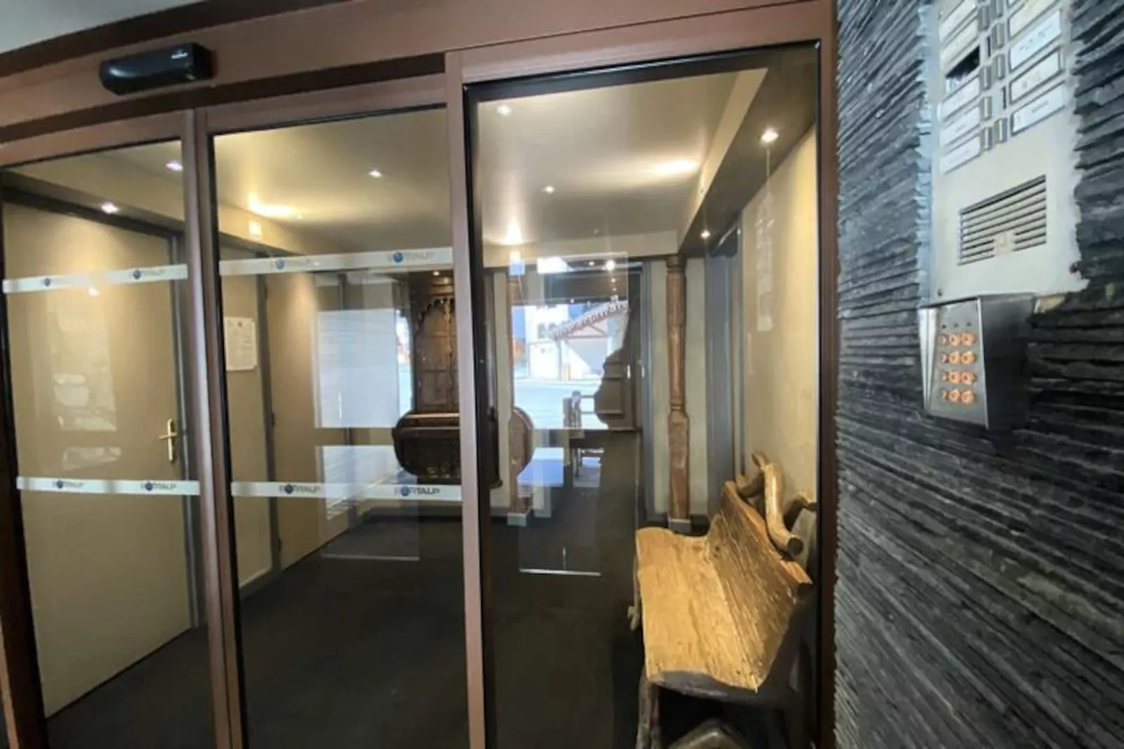 Résidence Diamant-Niet-getagd