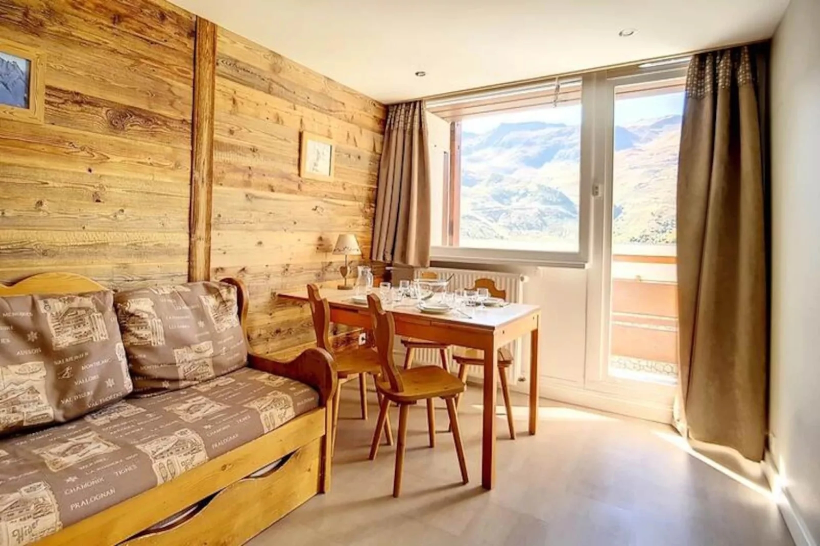 Résidence Les Lauzes-Niet-getagd