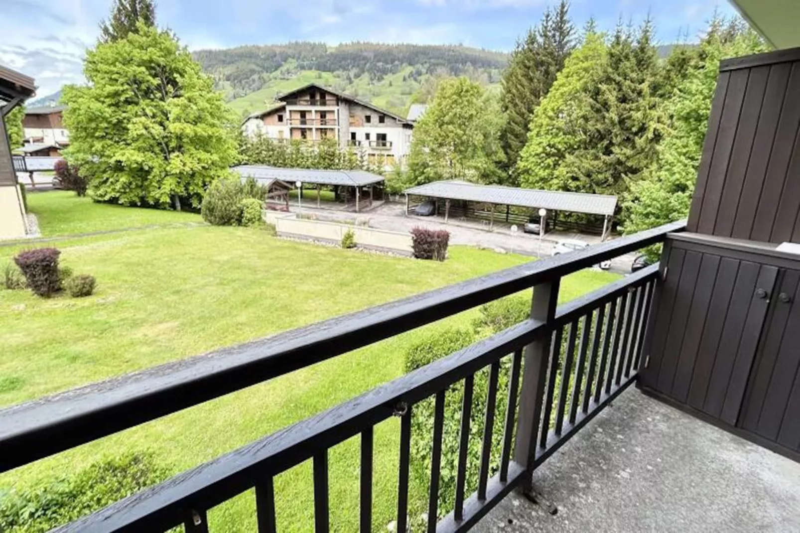 Les Chalets Des Pistes-Niet-getagd