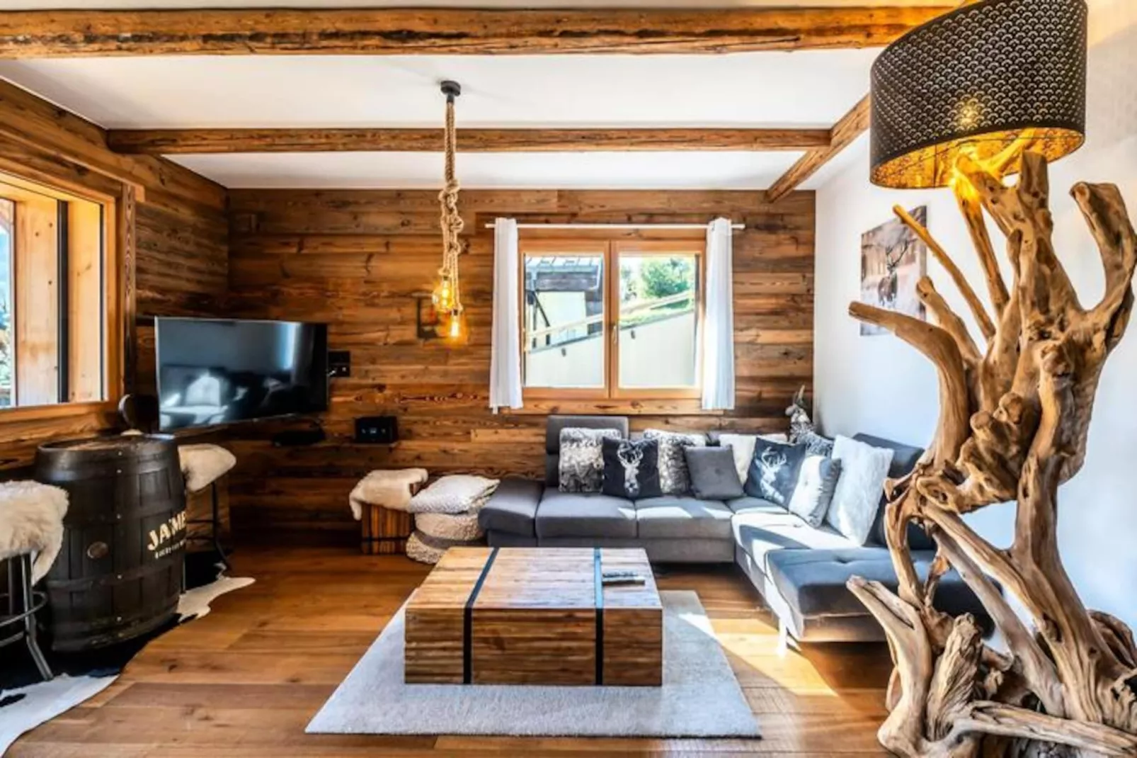 Résidence PremiÈre Loge-Niet-getagd