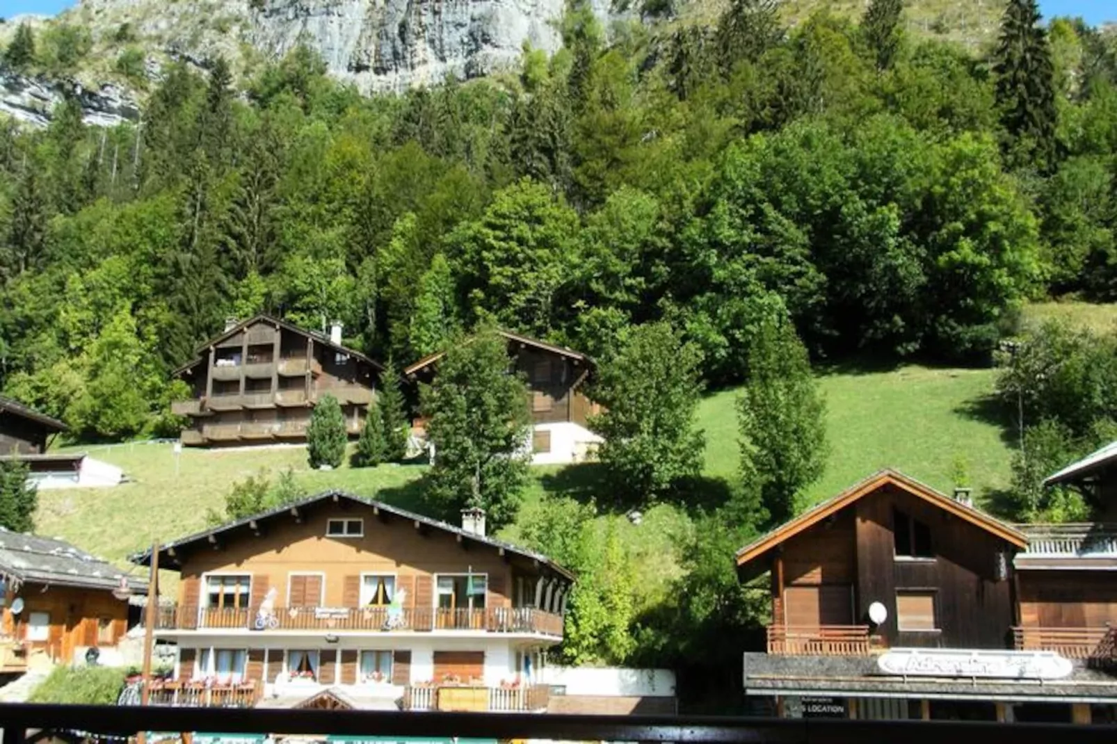 Résidence Jalouvre-Niet-getagd