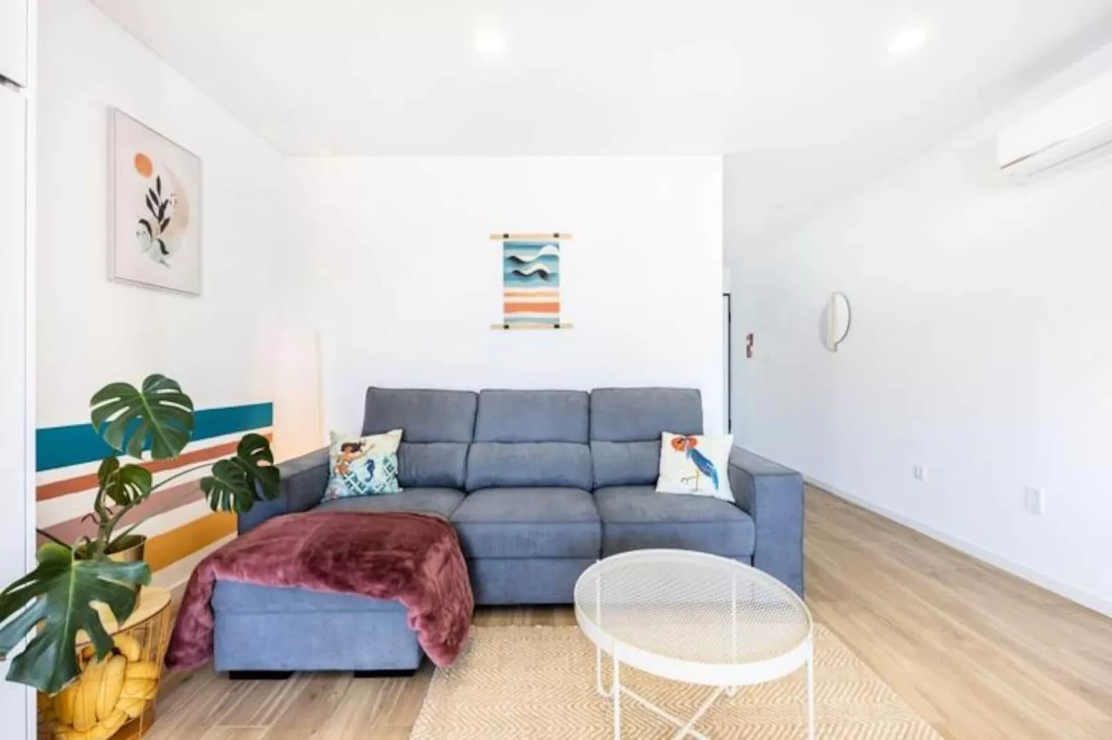 The Kuuyi Suite - Burgau-Niet-getagd