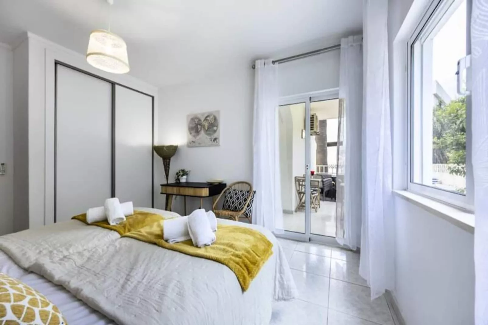 Condo Rénové Au Bord De La Piscine - Au Coeur De Carvoeiro !-Niet-getagd