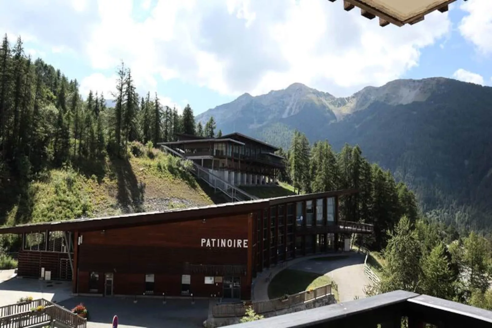 Résidence Balcon Orres-Niet-getagd