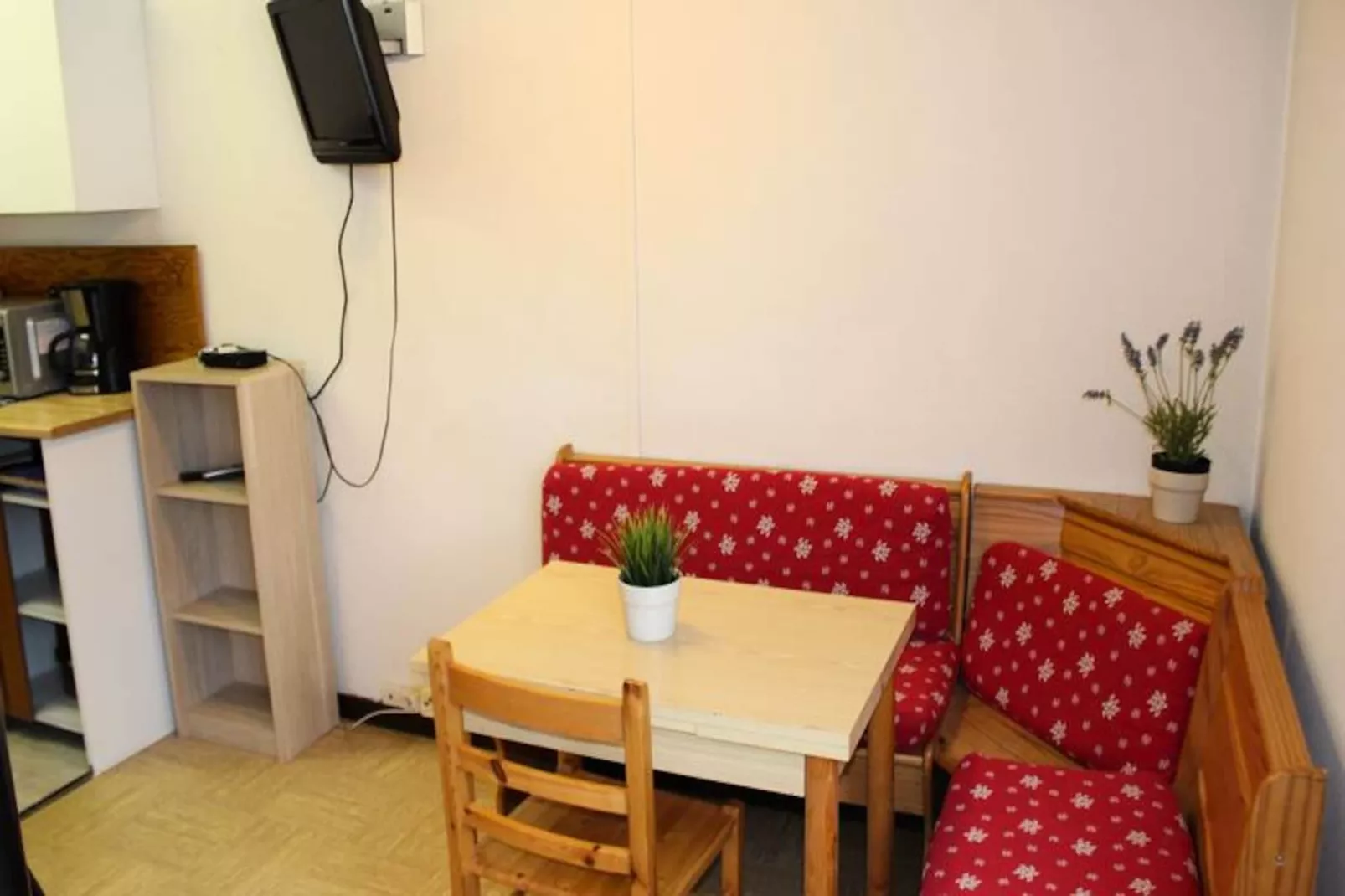 Résidence Le Bois D'aurouze-Niet-getagd