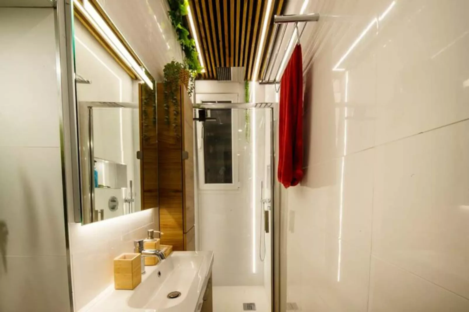 06k3-unique Et Atypique 2 Pièces à 30 M De La Mer-Niet-getagd