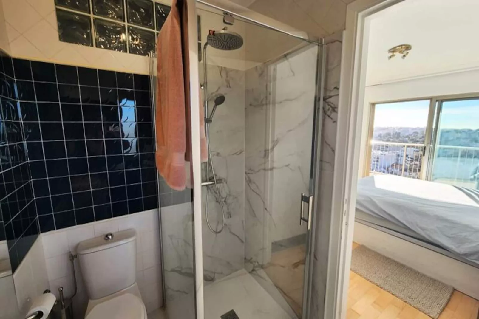 Résidence Le Valen&ccedil;ay : Magnifique 3 Pi&egrave;ces Avec Vue Mer D&eacute;gag&eacute;e-Niet-getagd