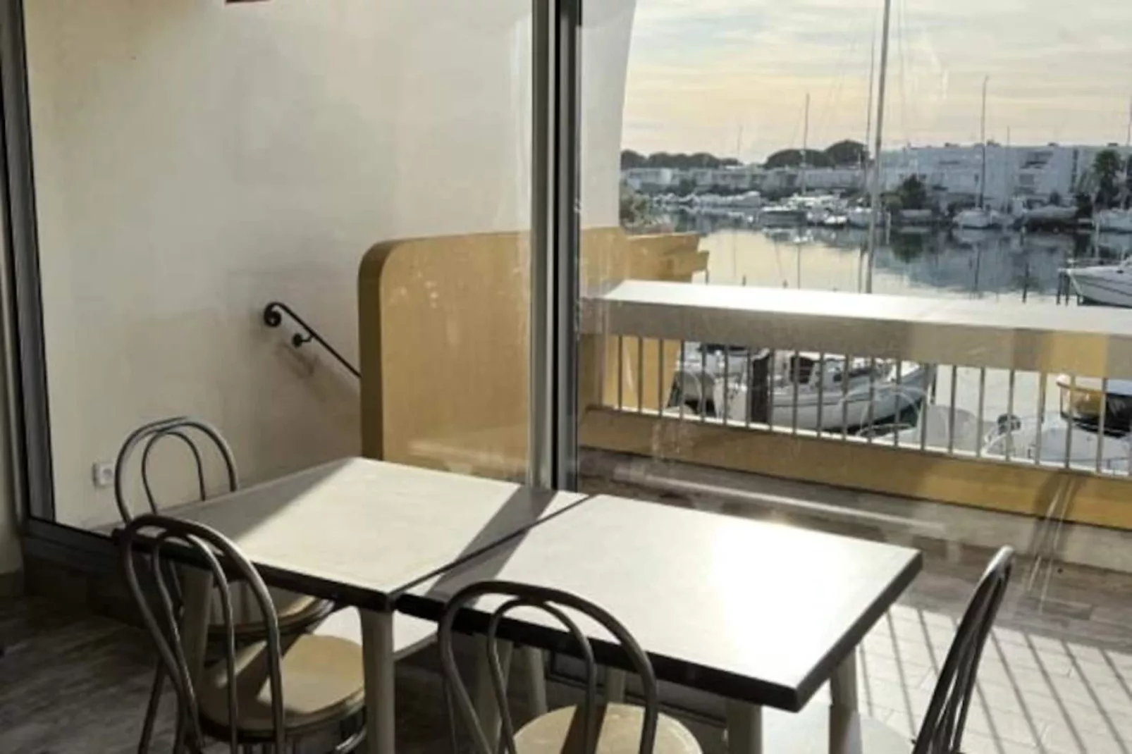 Résidence La Marina De Lairan : 2 Chambres Terrasse Vue Port De Plaisance-Niet-getagd