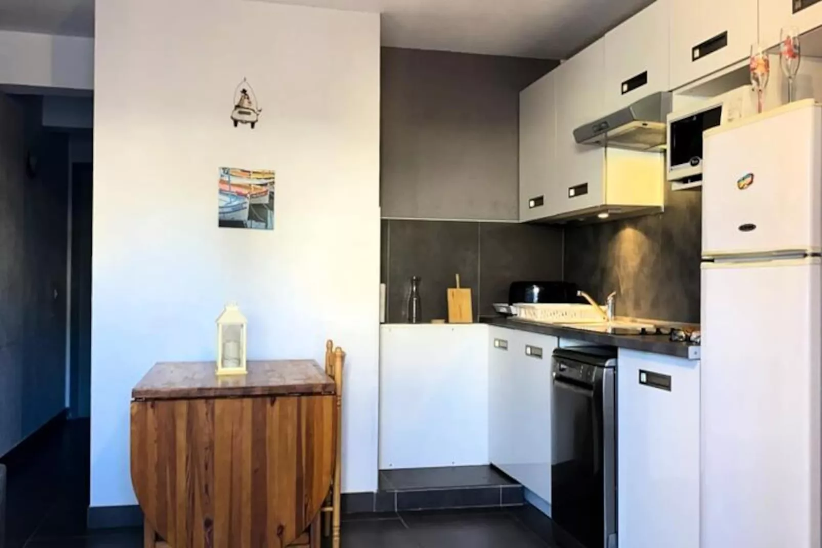 Beau T2 Bis Traversant Idéalement Situé-Niet-getagd