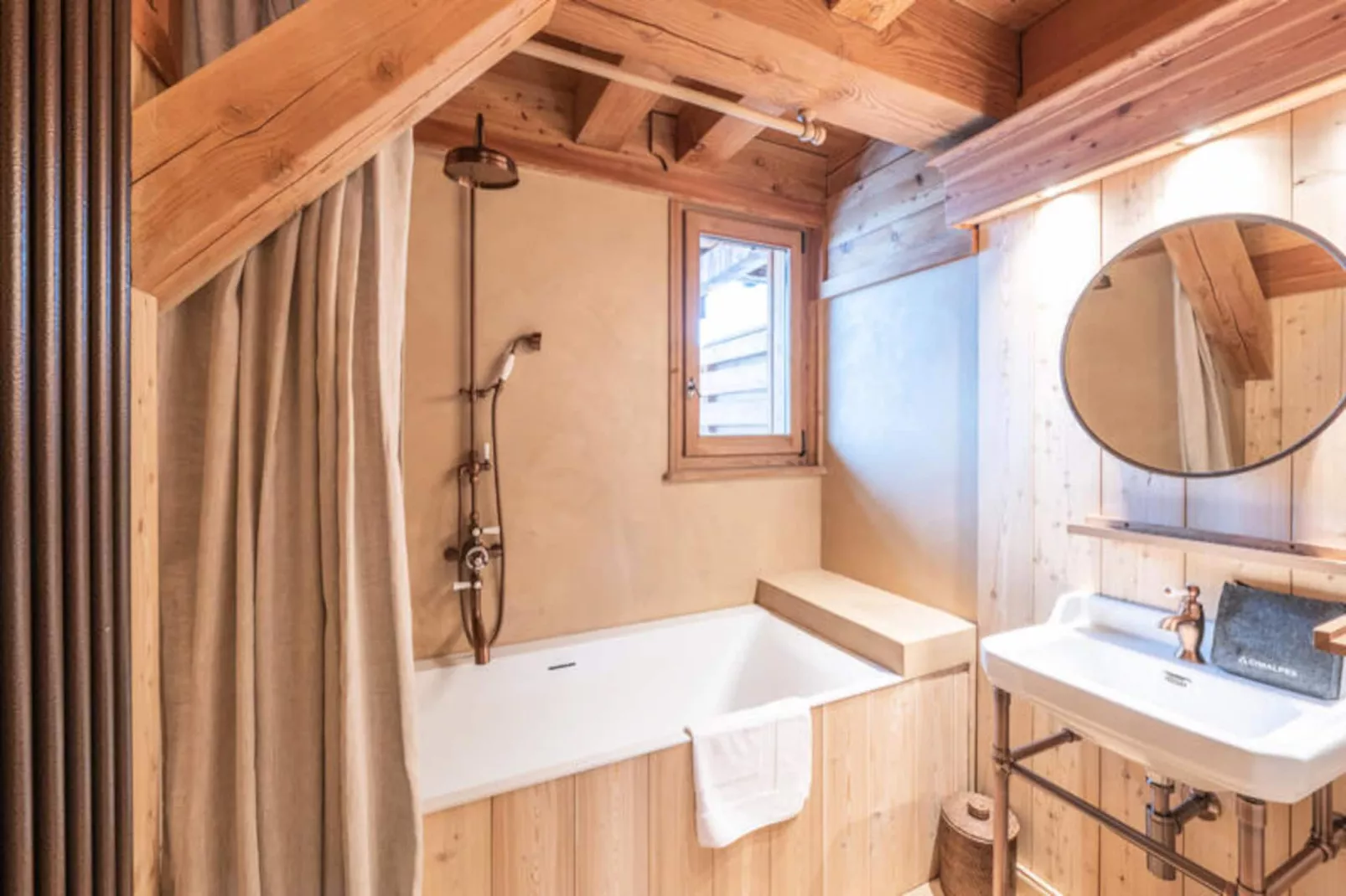 Chalet Loup-Niet-getagd