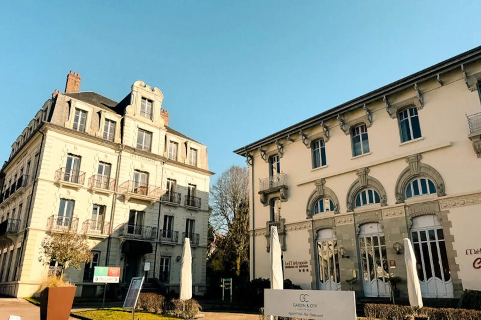 Résidence Garden & City Luxeuil-les-Bains - Le Métropole***-Niet-getagd