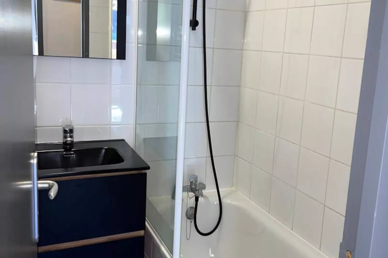 Résidence Ellebore-Niet-getagd