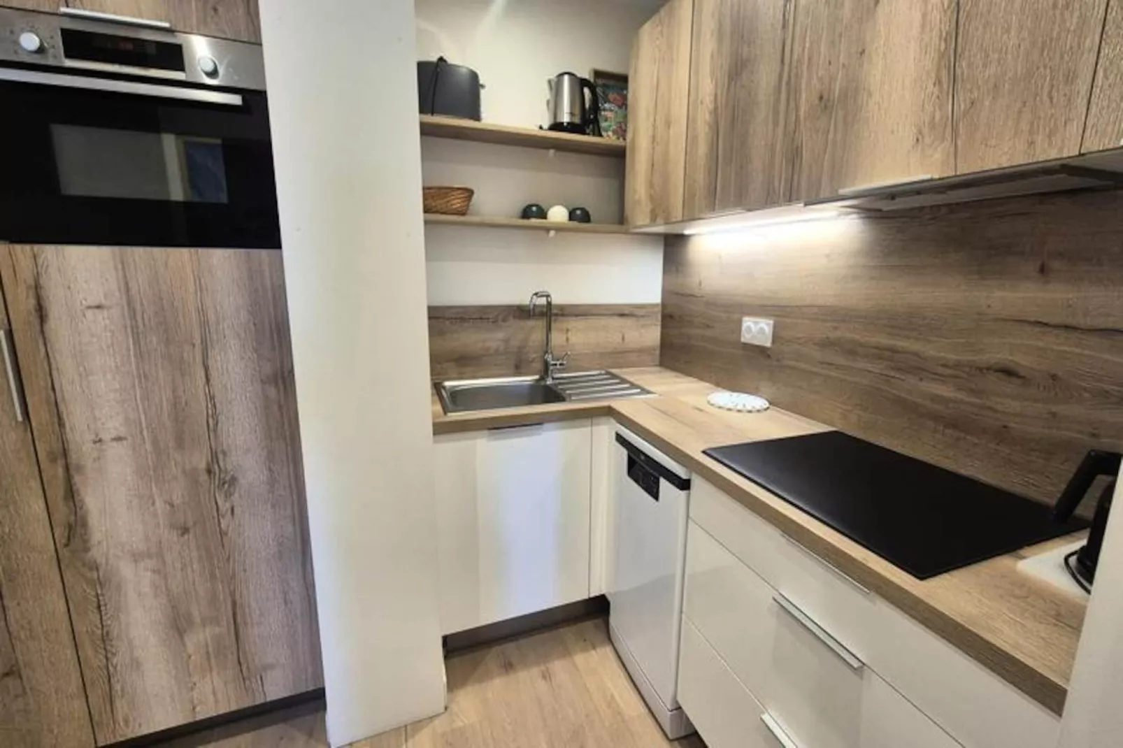 Résidence Bec Rouge-Niet-getagd