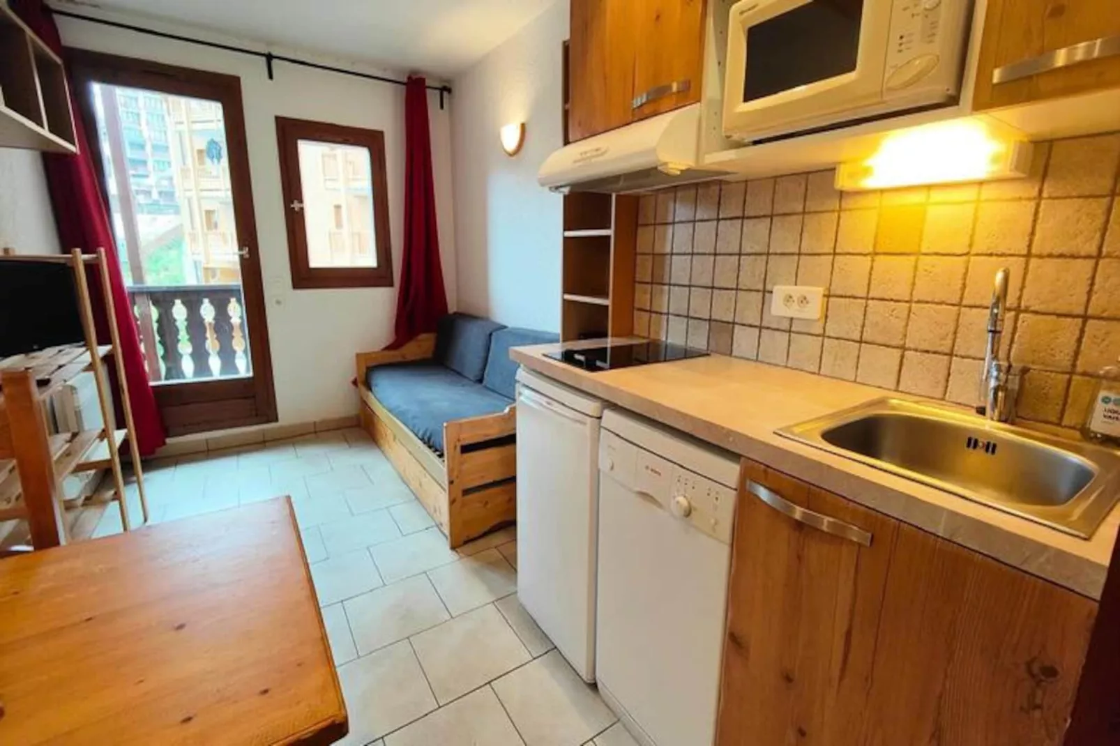 Chalet Club Iv - Blanchot-Niet-getagd