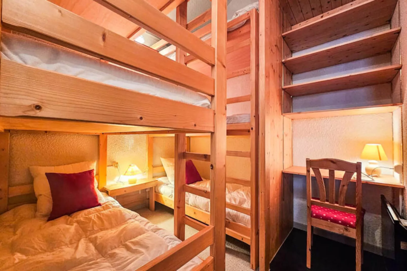 Résidence Eperviere-Niet-getagd