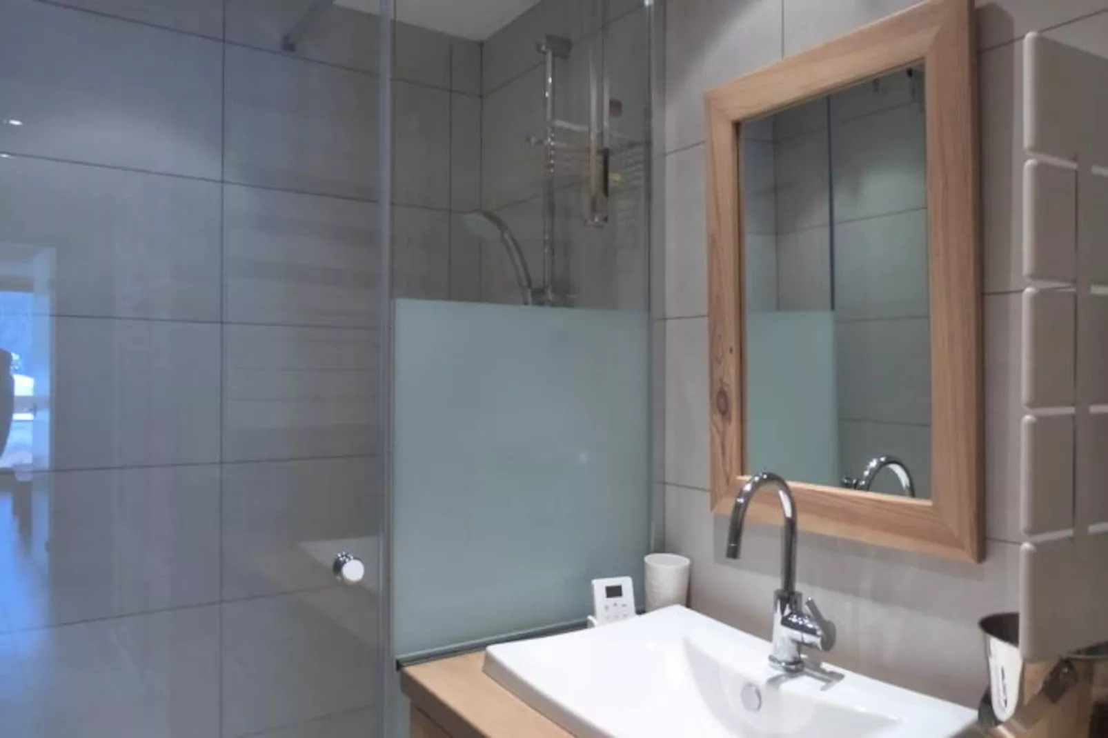 Résidence Trois Marches Bat C - Niet-getagd