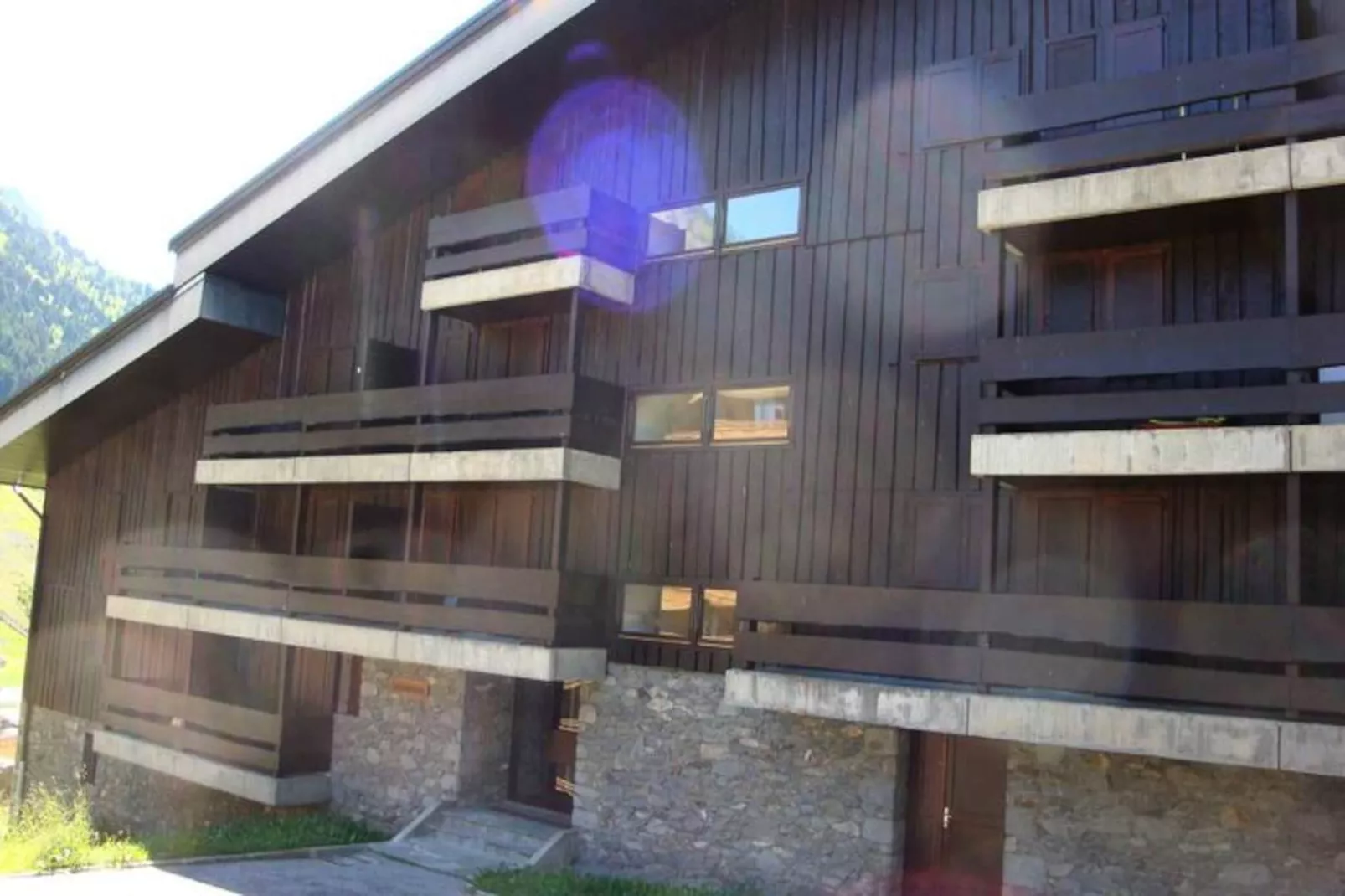 Résidence Grande Rosiere-Niet-getagd