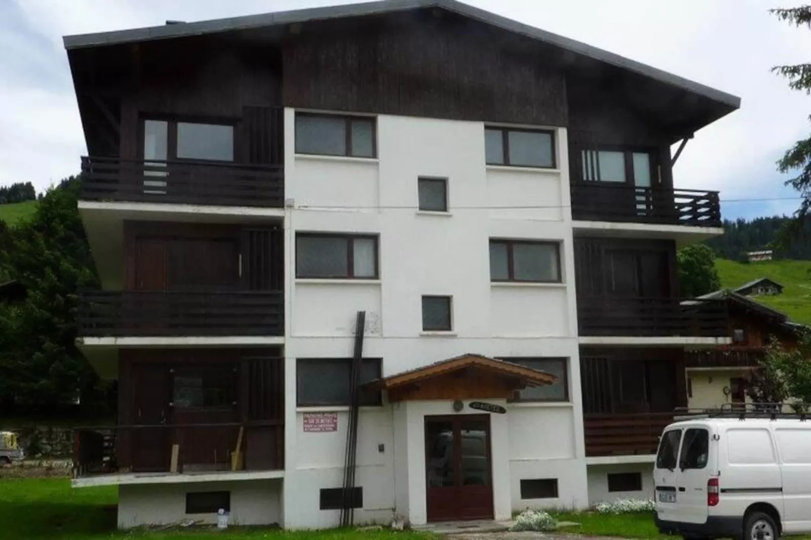 Résidence Les ArÊtes-Niet-getagd