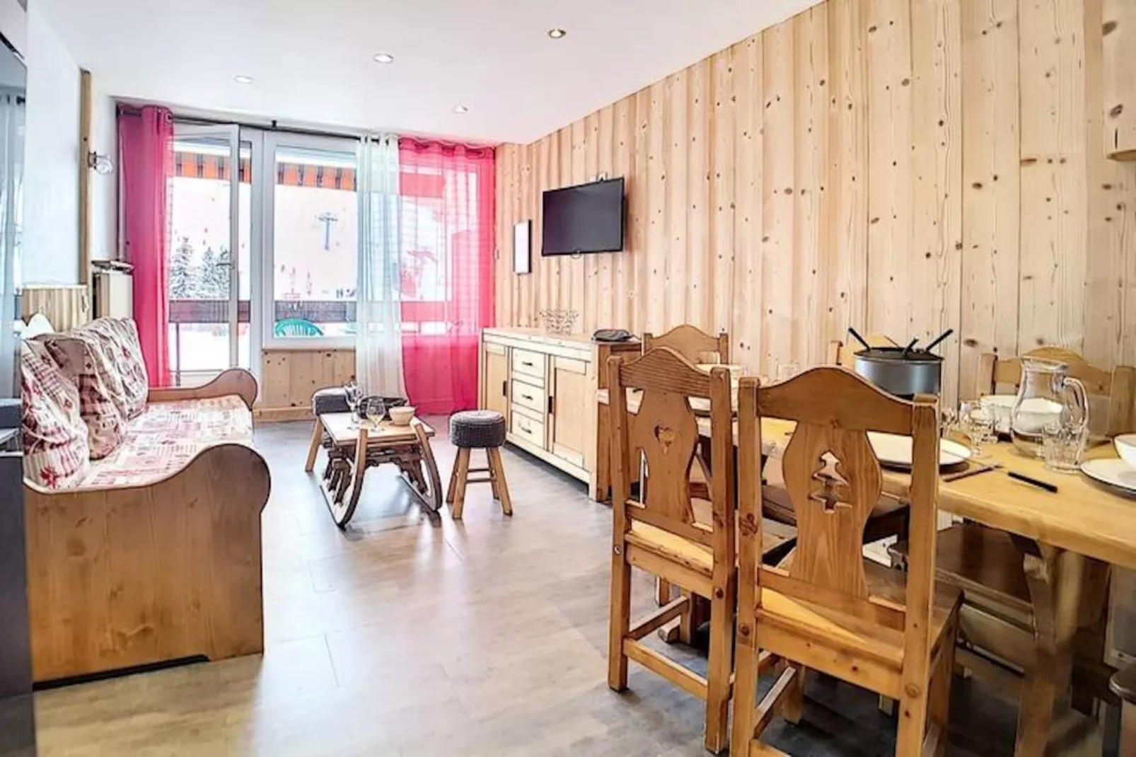 Résidence Peclet-Niet-getagd