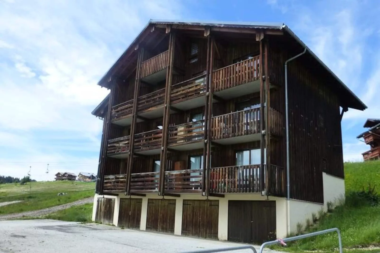 Résidence Coursiaudine-Niet-getagd