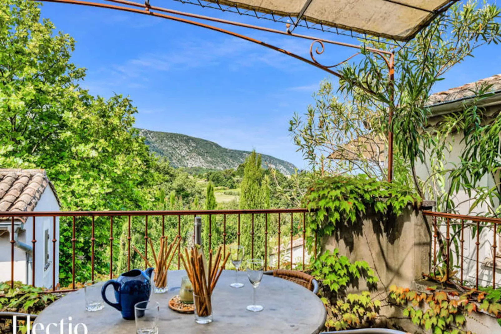 Loggia 8 Laurier | R&eacute;sidence Les Petitons-Niet-getagd