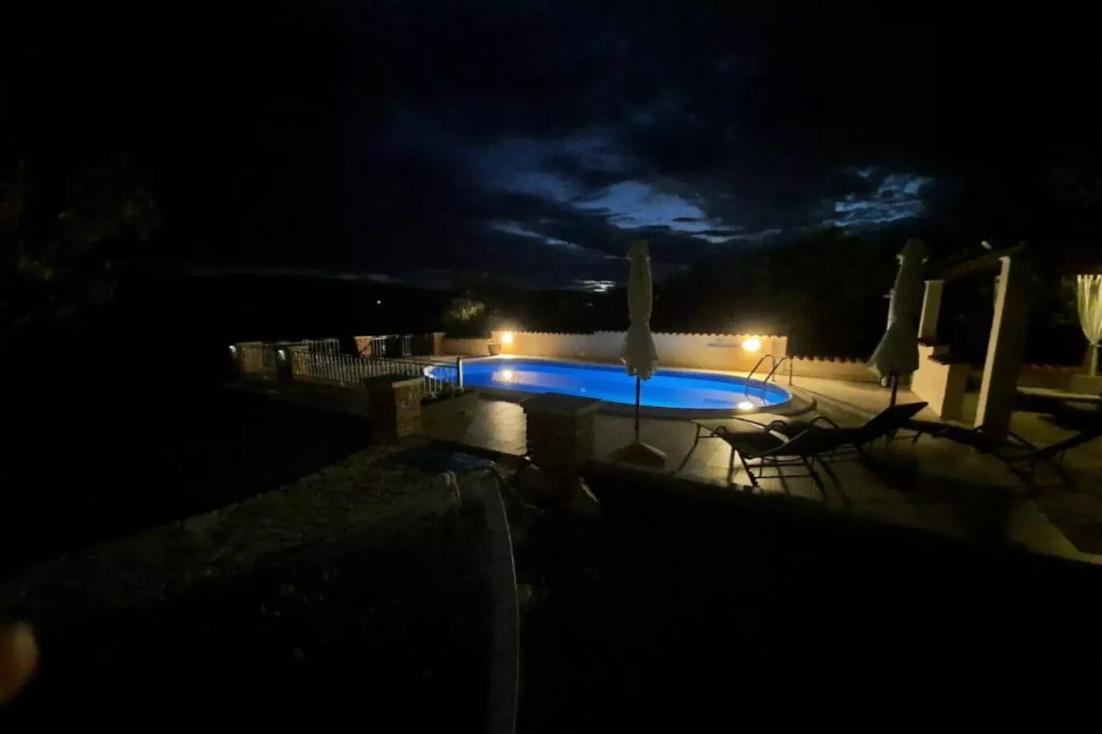 Apartments Matušan Kampor Rab - One Bedroom Apartment With Terrace (A1)-Zwembad