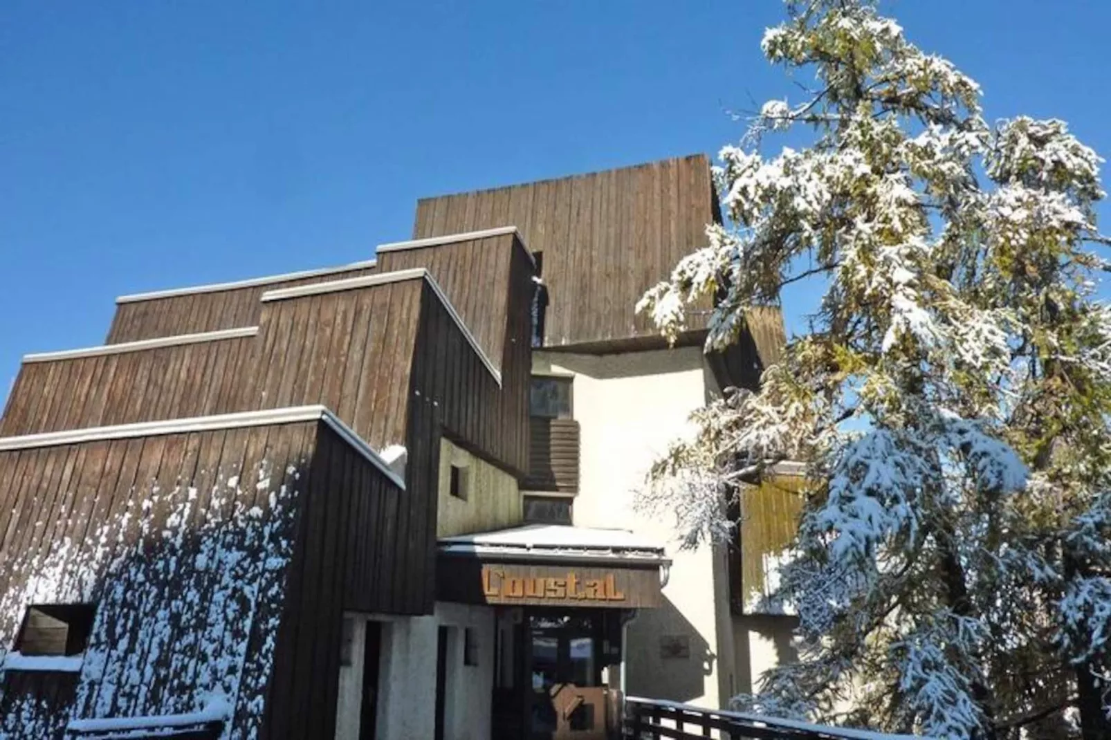 Résidence L'oustal-Niet-getagd