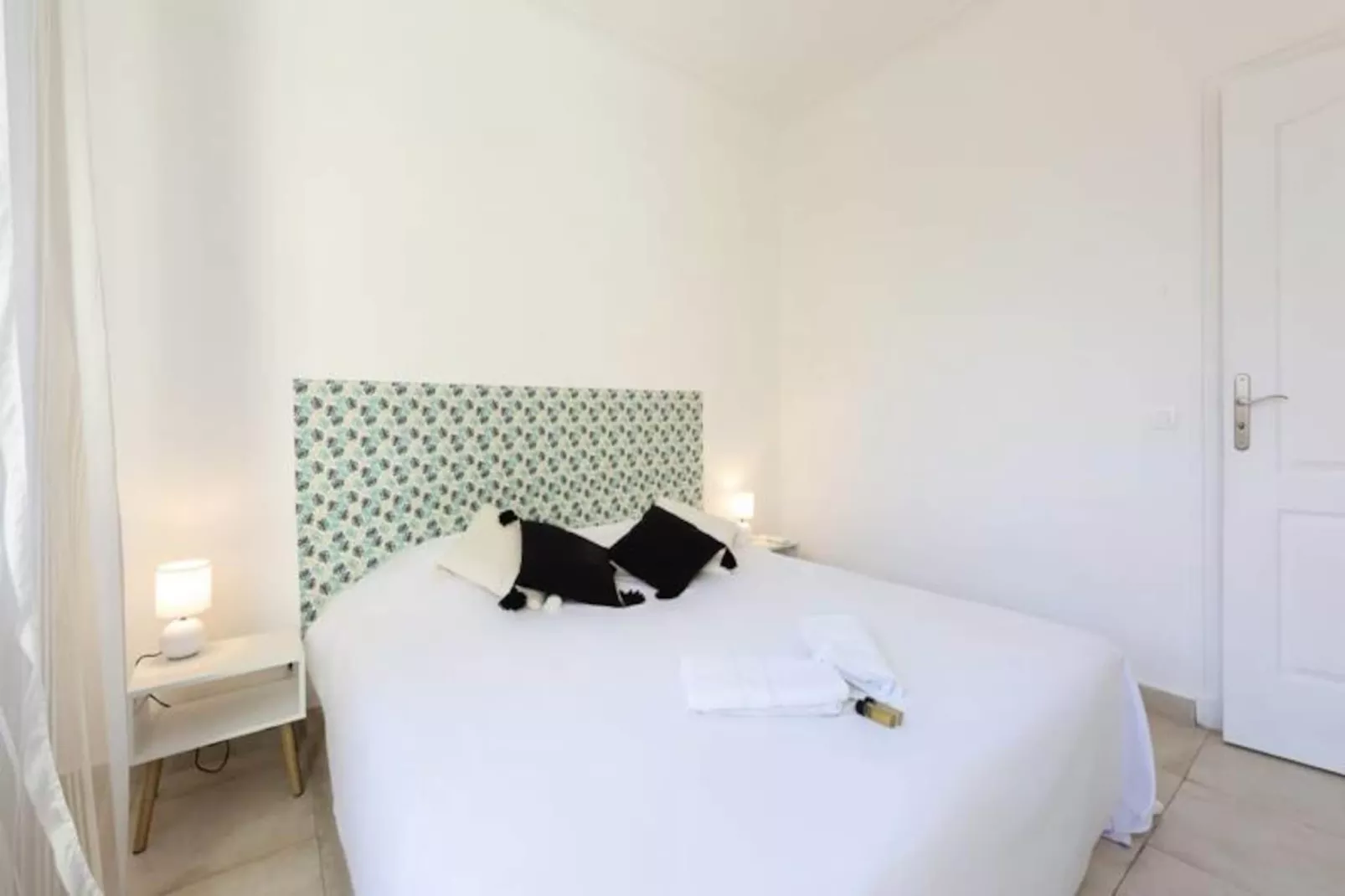 Résidence Robert Soleau Centre D'antibes, 3 Pièces Rénové Terrasse, Climatisation-Niet-getagd