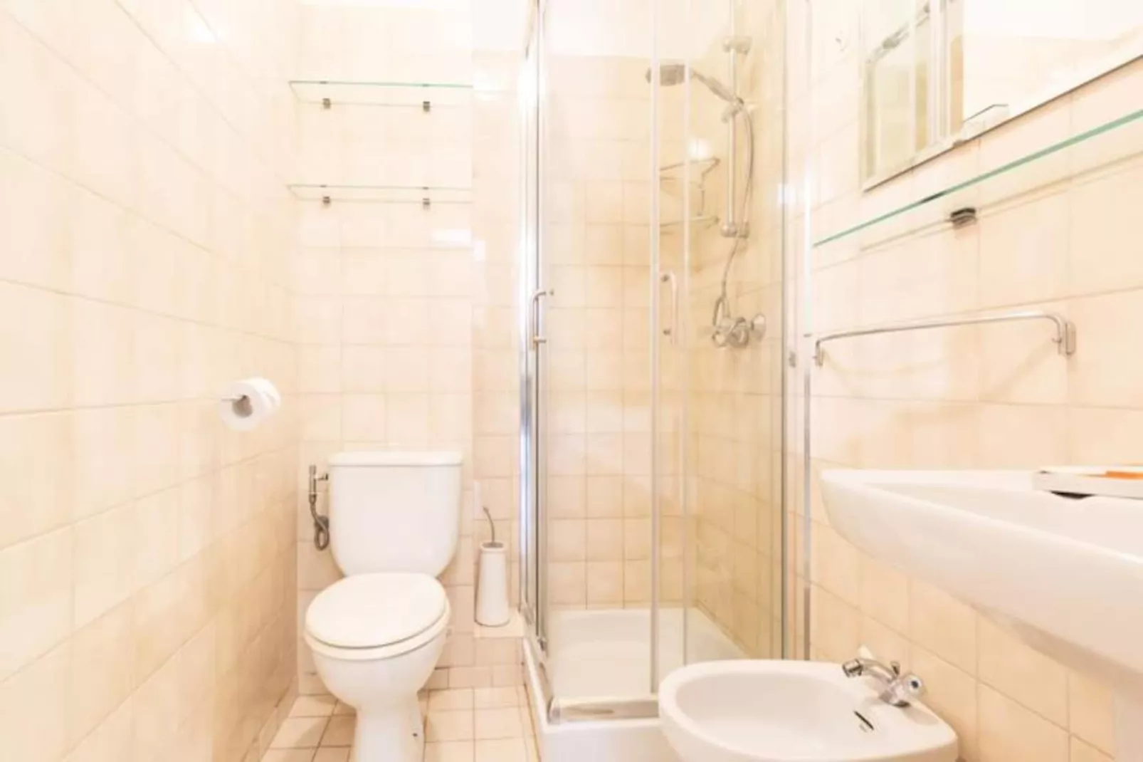 Résidence Bnb Renting Place Amiral Barnaud-Niet-getagd