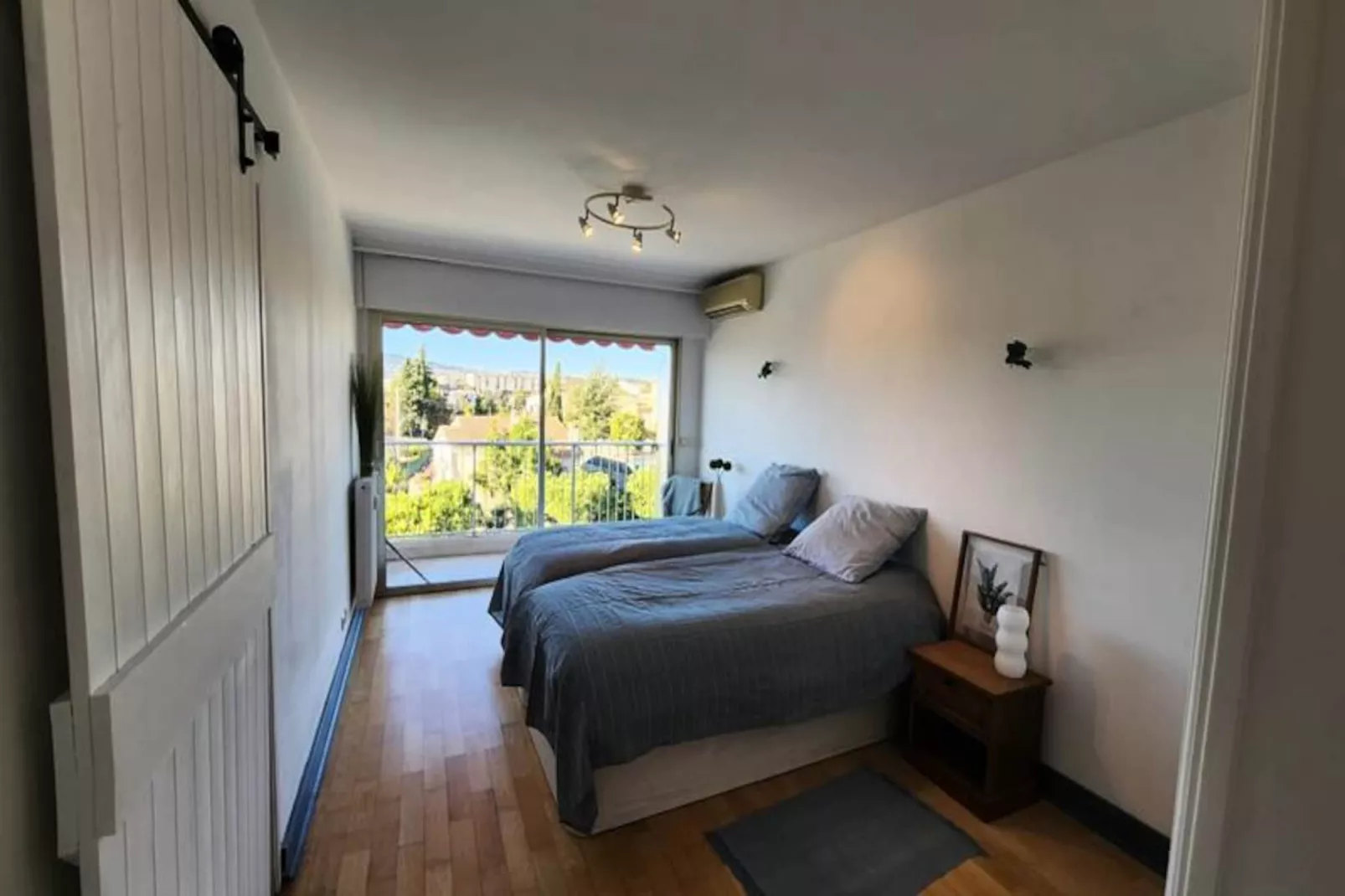 Résidence Le Valen&ccedil;ay : Magnifique 3 Pi&egrave;ces Avec Vue Mer D&eacute;gag&eacute;e-Niet-getagd