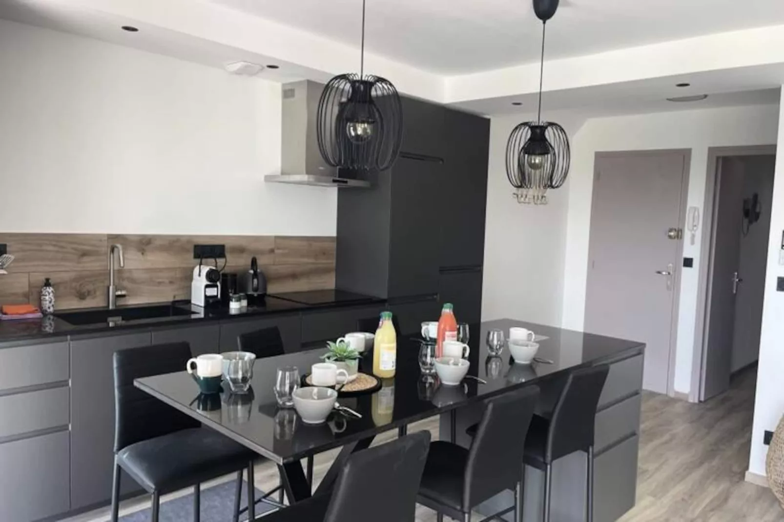 Résidence Le Mistral  Appartement Standing Avec Vue Mer Exceptionnelle En 1&egrave;re Ligne-Niet-getagd