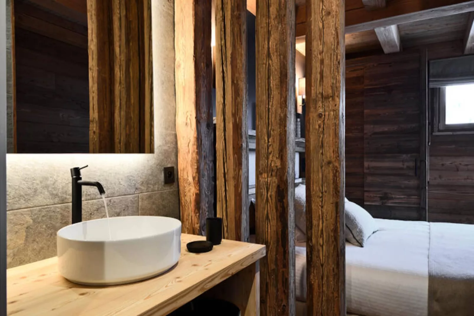 Le Chalet Des Trois Ours - Deva - Niet-getagd