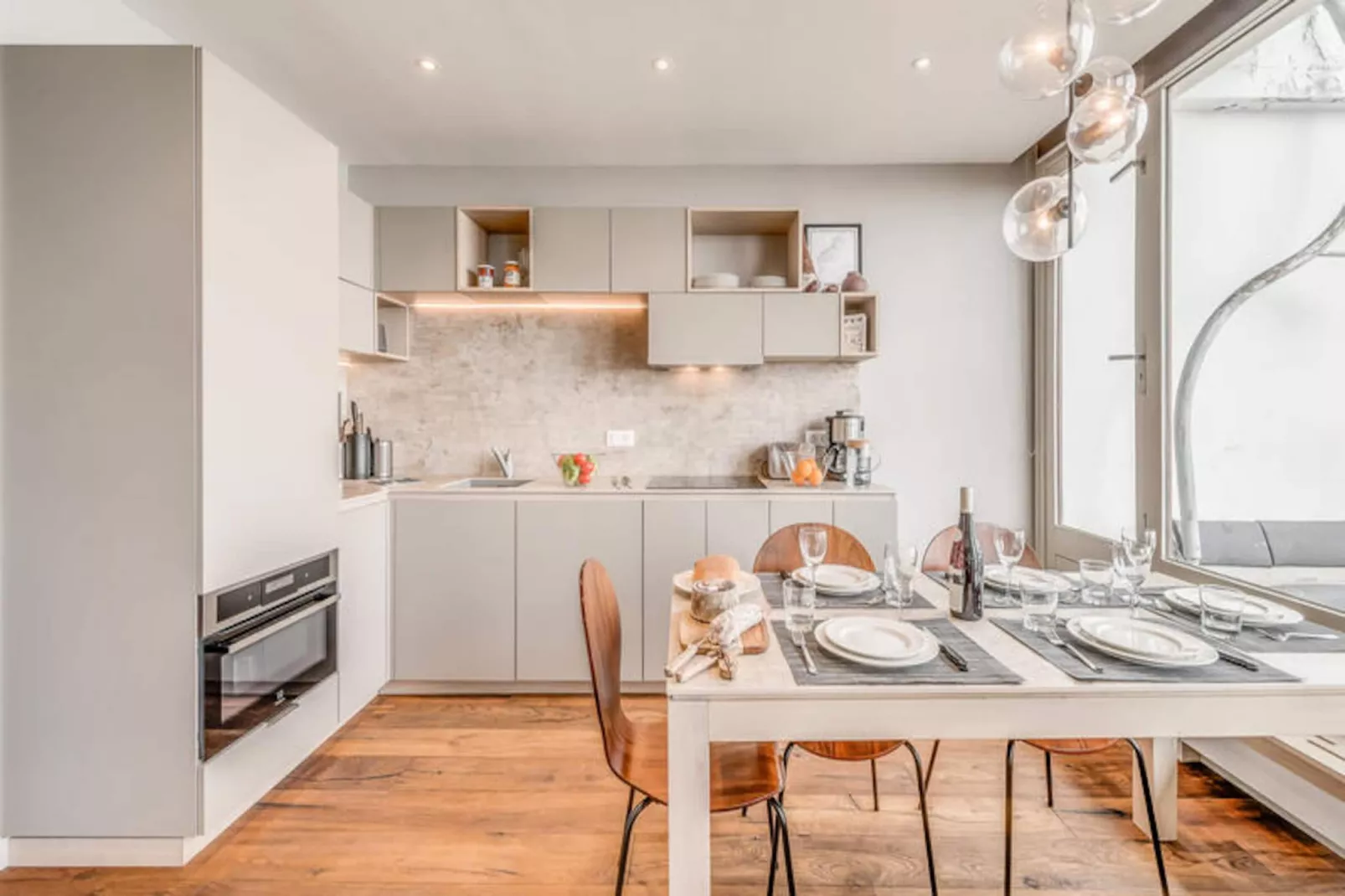 Résidence Combe Folle-Niet-getagd